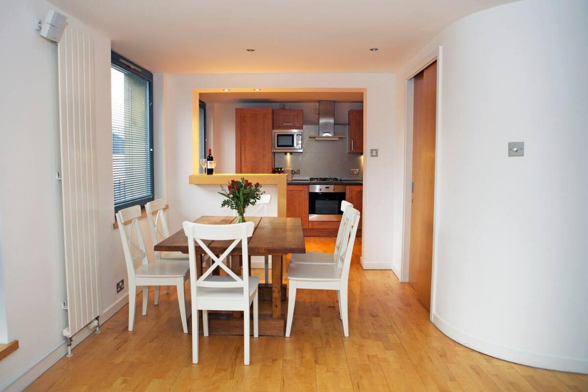 Joivy Inviting Flat With Parking In Canonmills エディンバラ エクステリア 写真